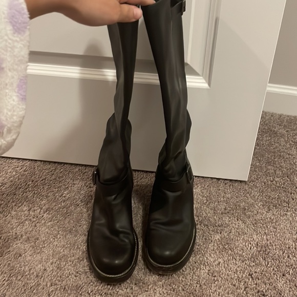 Balenciaga boots - Picture 4 of 8